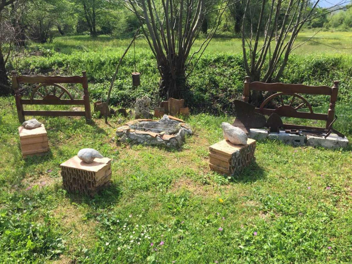 Camp Podkraj 호텔 비르파자르 외부 사진